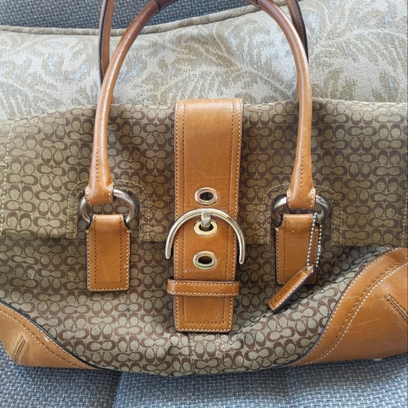 Coach Purse - Picture 1 of 4